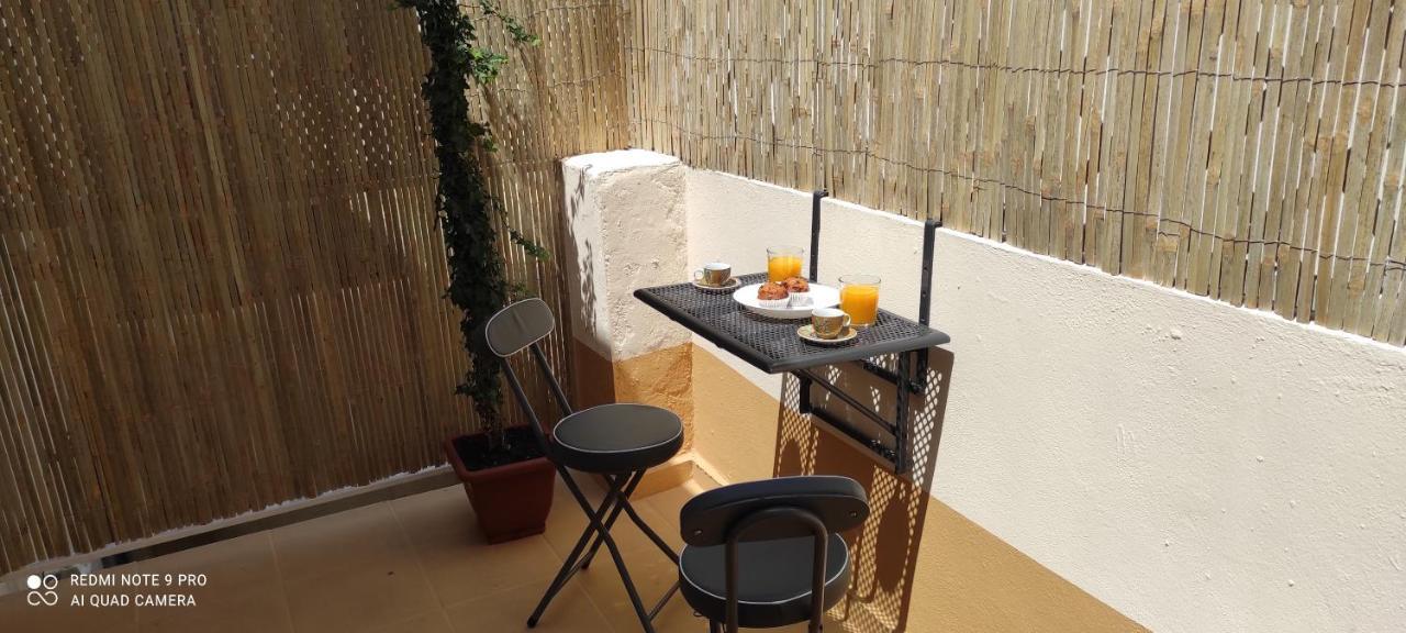 Mi Pequena Terraza Apartamento Alaquas Exterior foto
